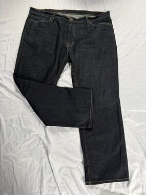 Levi's 541 Dark Indigo Straight Jeans with Contrast Stitching